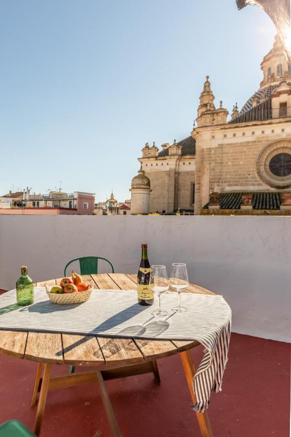 Green Apartments Minarete Del Salvador Seville Exterior photo